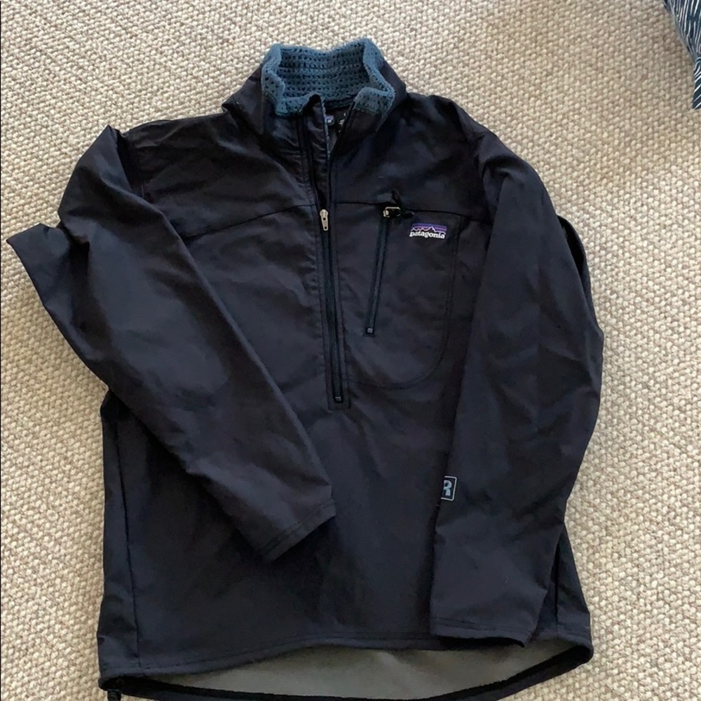Women’s 1/4 zip Patagonia pullover